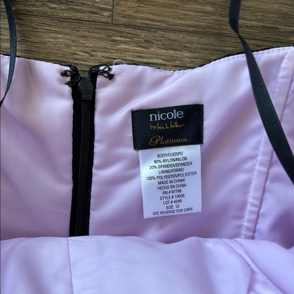 Nicole by Nicole Miller Women's Size 12 High Low Formal Dress Purple Bubble Hem - Picture 3 of 14